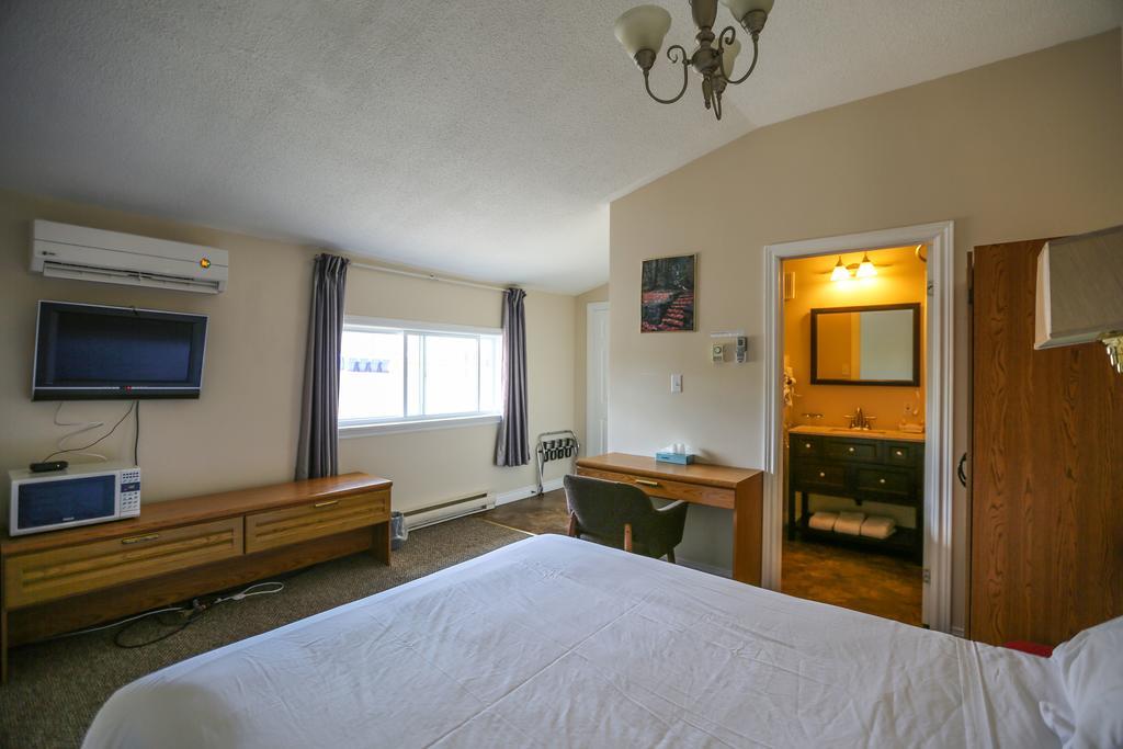 Airport Inn Fredericton Eksteriør bilde