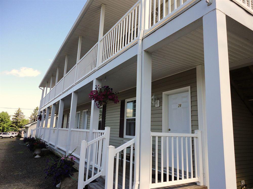 Airport Inn Fredericton Eksteriør bilde